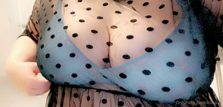 lesbians onlyfans hot naked picture