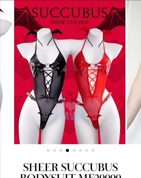 curvy lesbian onlyfans porn photos