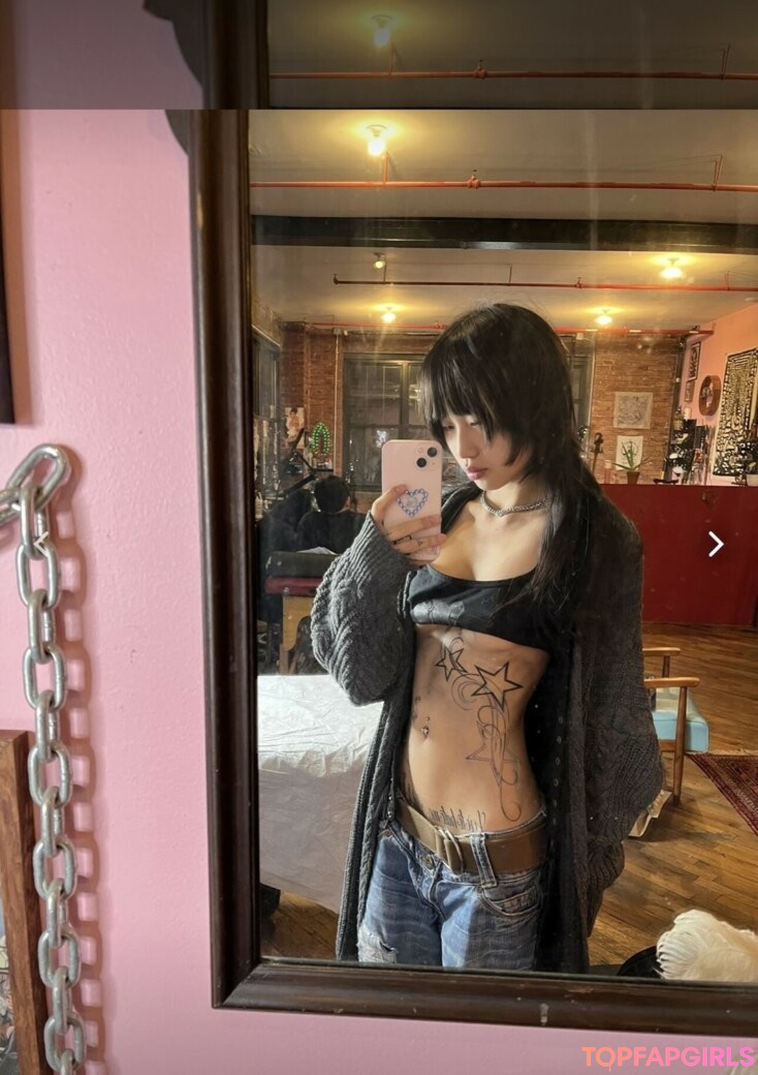 pussy spreading onlyfans beautiful nude galleries