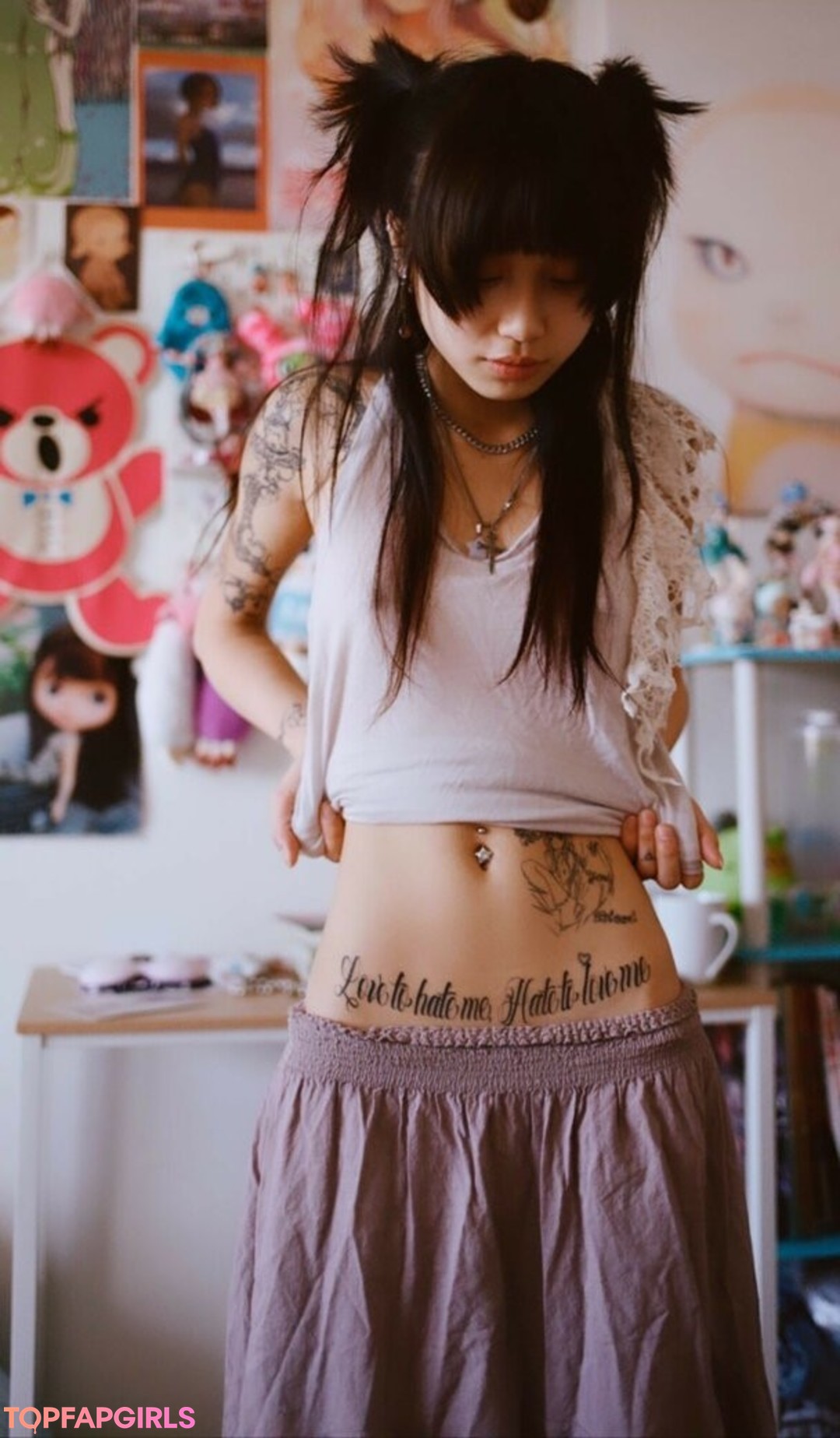 sl33zyskiz model nude img