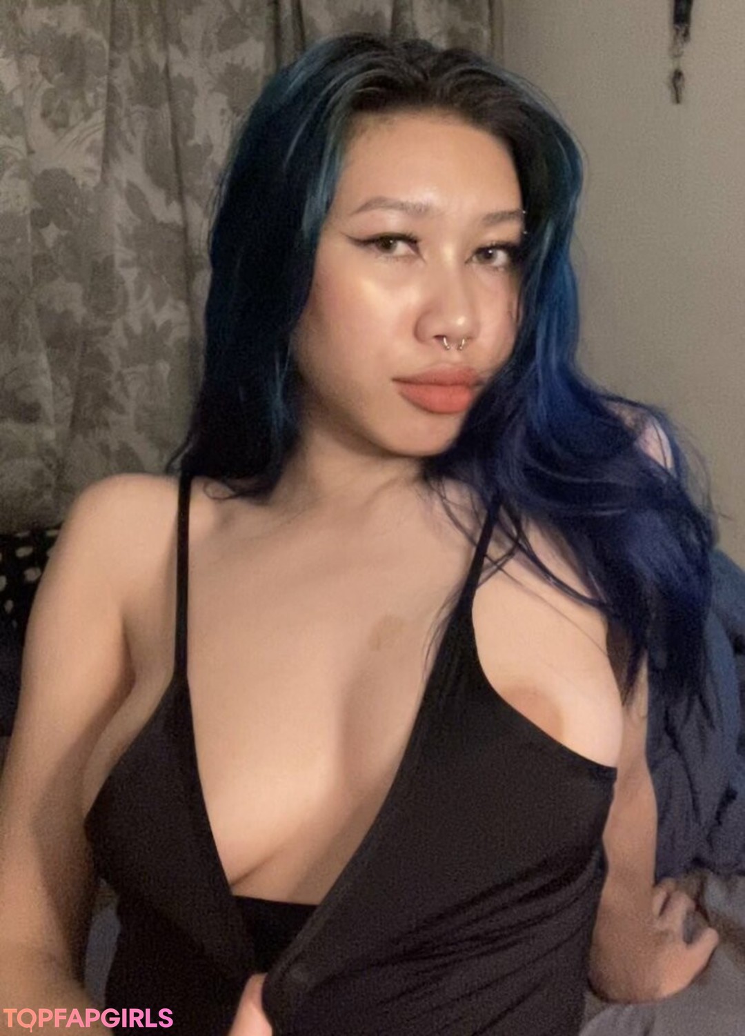 Notfullbaht pornstar hd photo