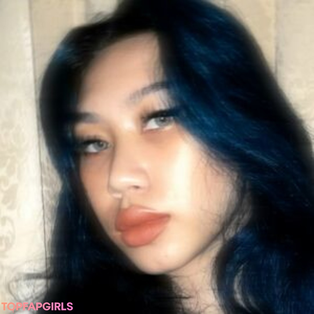 Notfullbaht model high quality images