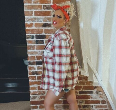 Jodie Marsh model beautiful pics