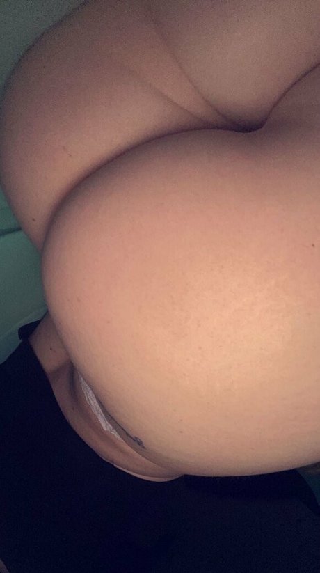 reneehubz model pornographic img