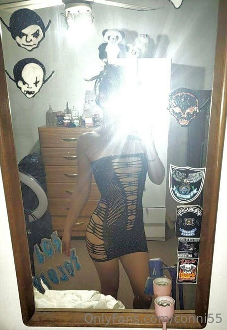 conni55 free star img