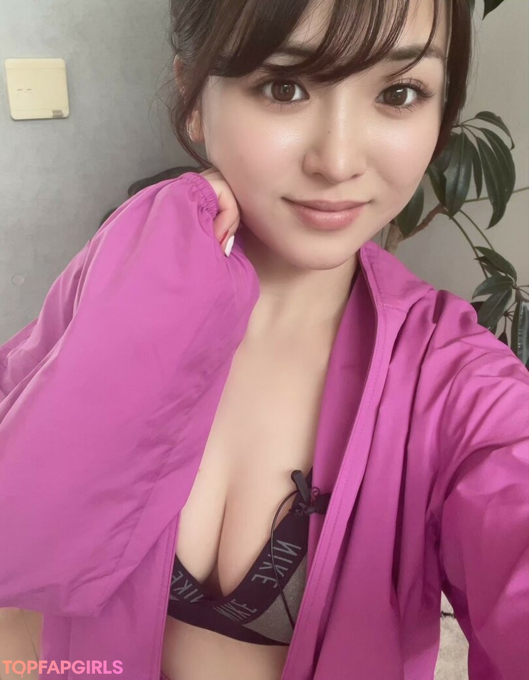 Minami 3s model pornographic picture