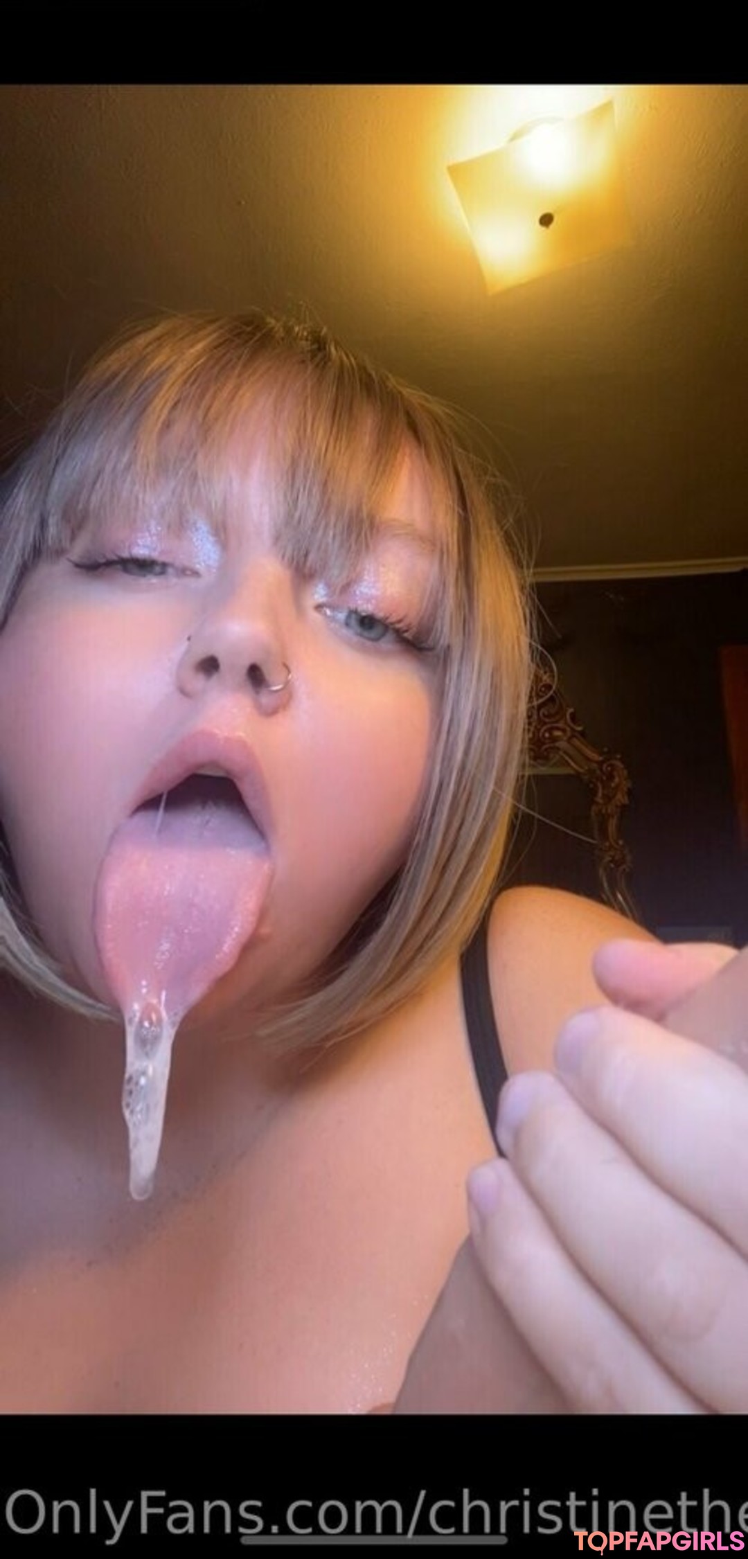 christinethequeenn art star pictures