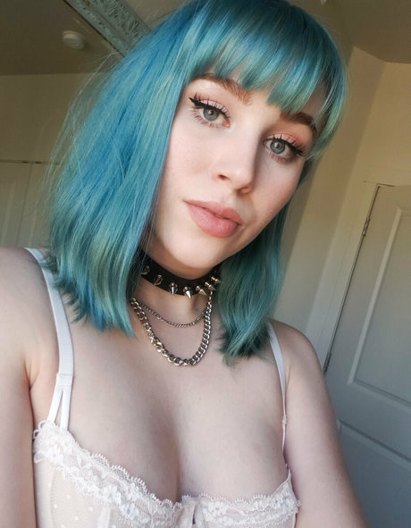 cheyisabear pretty pornstar archive