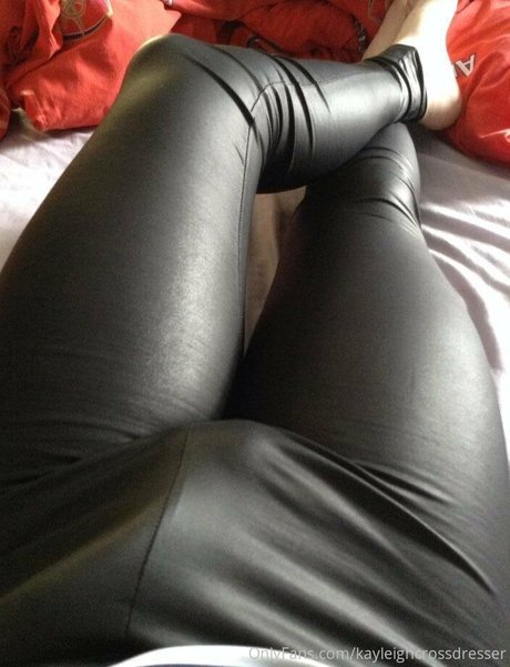 kayleighcrossdresser art actress gallery