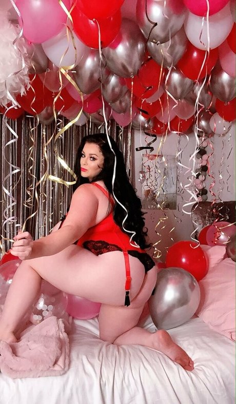 karlajames pornstar pretty image