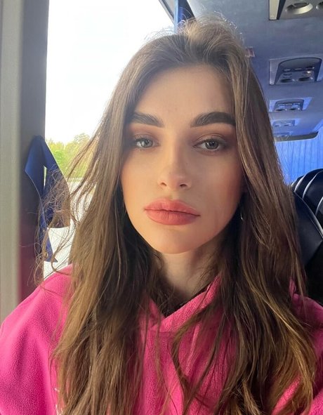 judyevans69 art actress picture