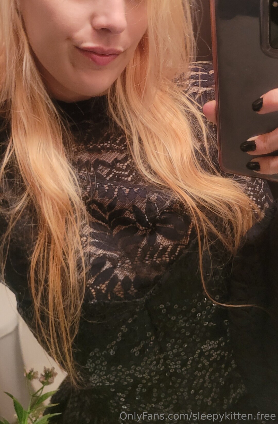 Sleepykitten Free star nude pic