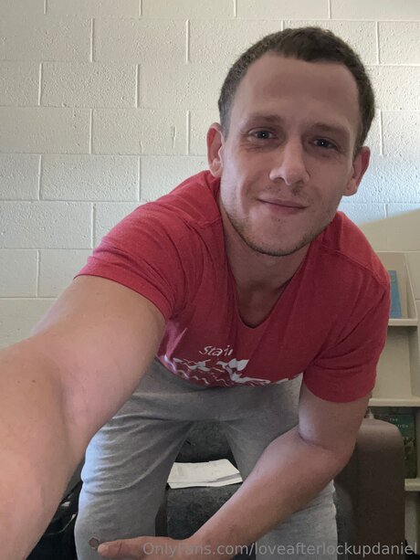 male porn star onlyfans free naked photo