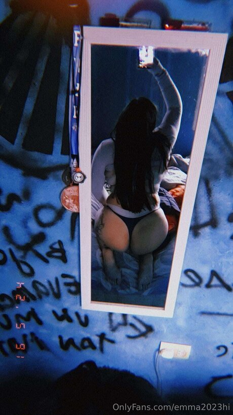 Emma2023hi star erotic photo