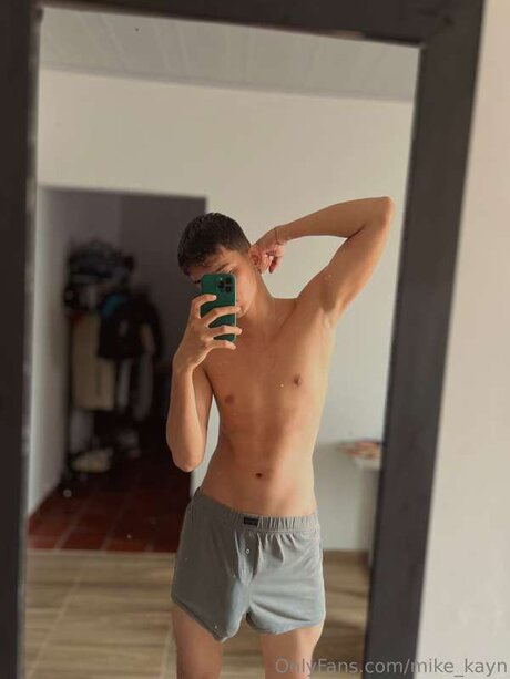 Mike Kayn pretty pornstar gallery