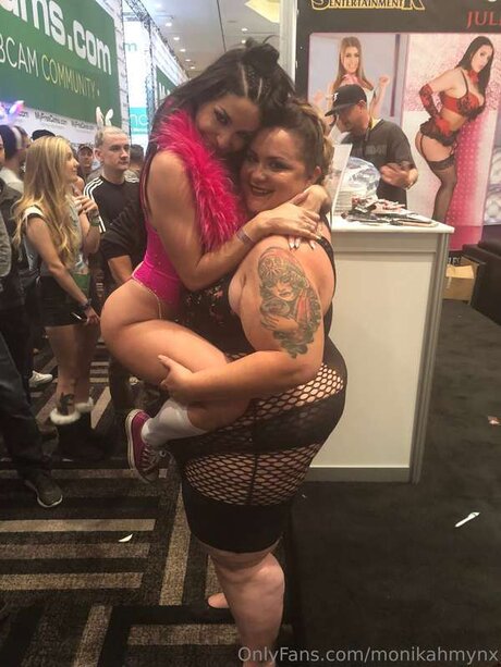 Monikamynx69 pornographic actress archive