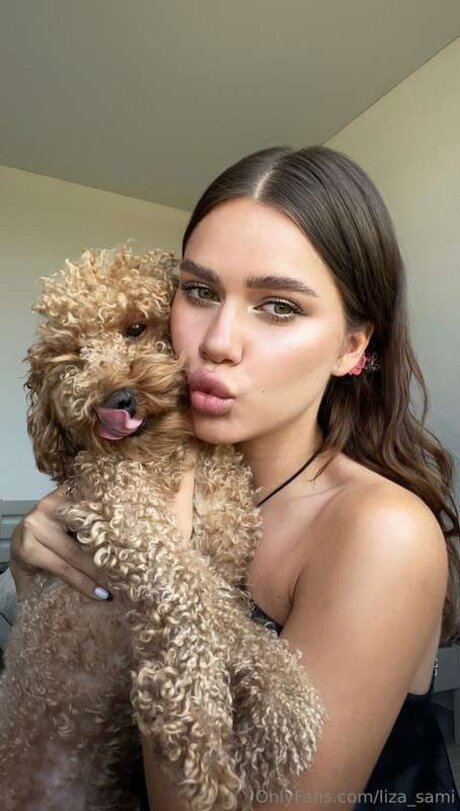 Liza Sami star high quality pic