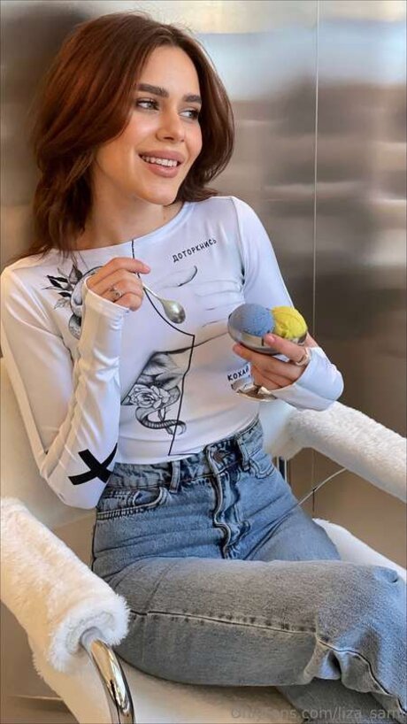 Liza Sami pretty pornstar galleries