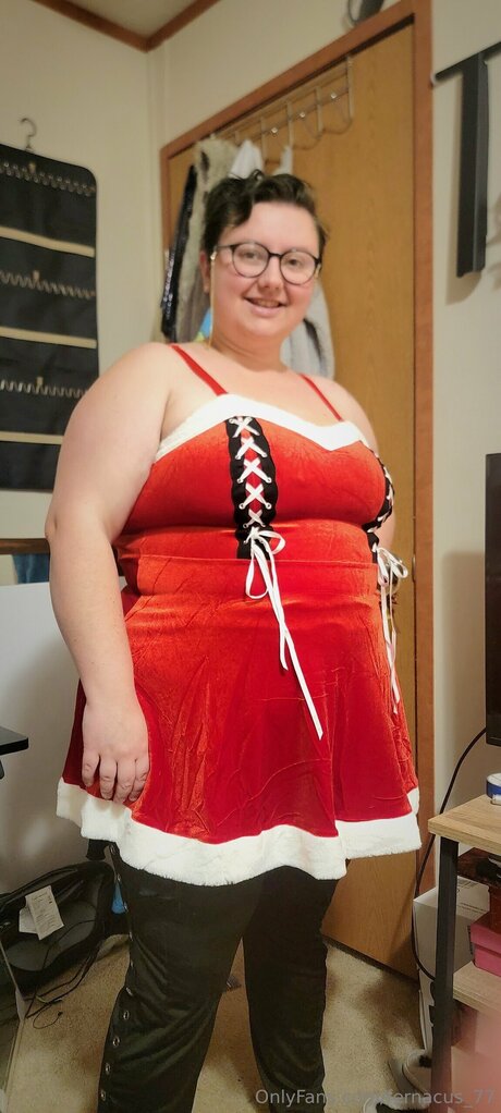 Fernacus 77 sexy model pics