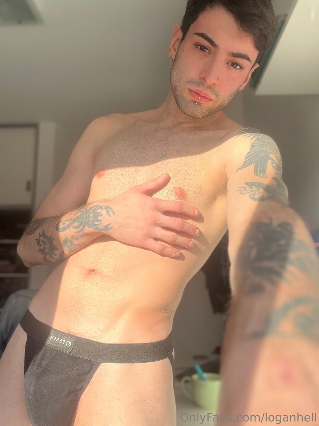 Loganhell model sexy images