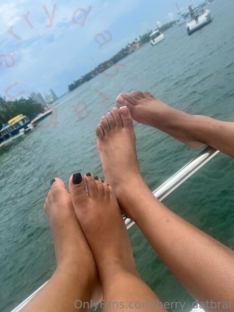 Berry Datbrat nice star archive