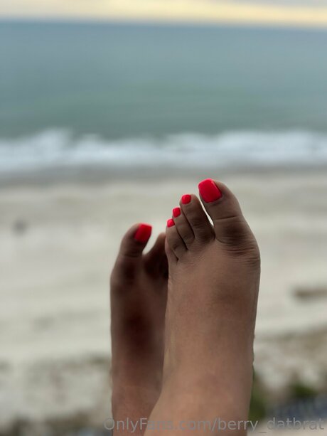 Berry Datbrat star best photos