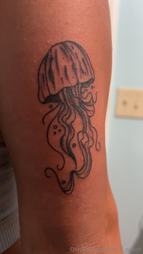 Fav Fl Peach pornstar hot pictures