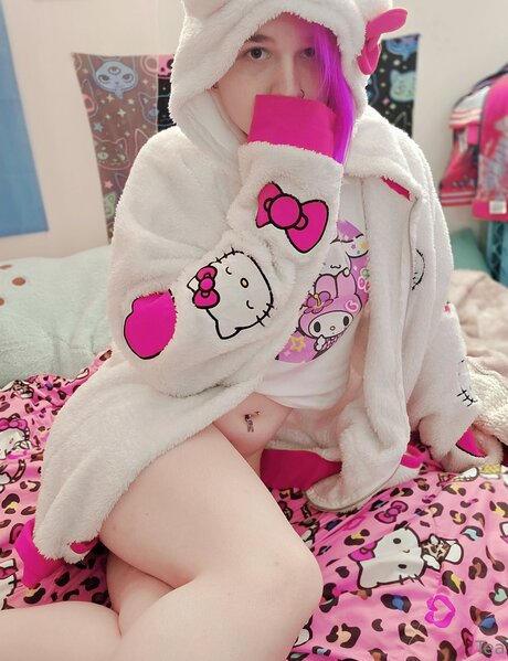 Naughtyleopard adult star images