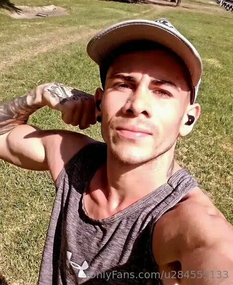 Boxerhotdiez model hot picture