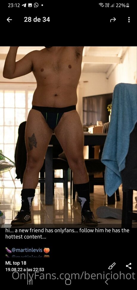 Beniciohot model exclusive picture