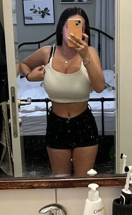 Pelegsaar nice model img