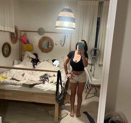 Pelegsaar model top gallery