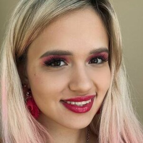 Novella Night exclusive pornstar pic