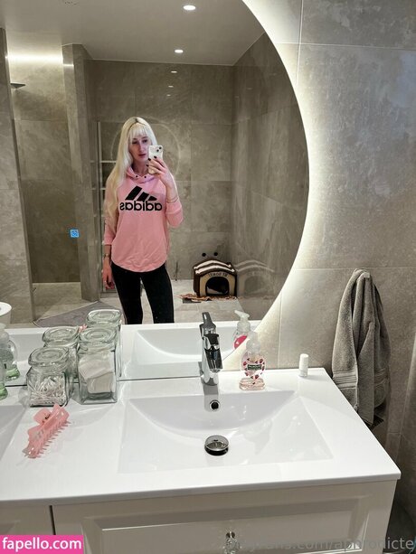 Aphrodicte hd star images