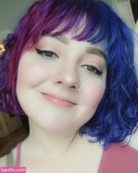 Comicbookdays model pretty archive