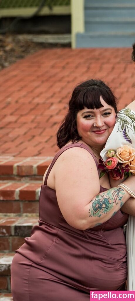 Comicbookdays naked star image