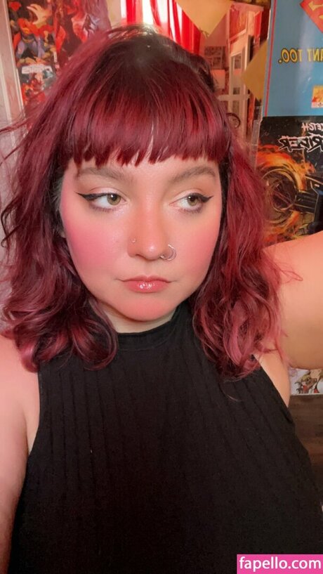 Comicbookdays star hot pic