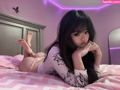 Dollfault naked star photo