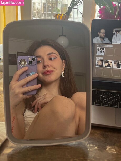 lunese me top profile image