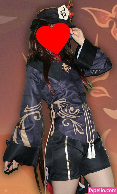 lunese me naked model pictures