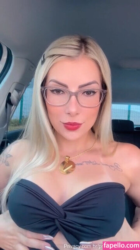 Loira Feet high quality star images