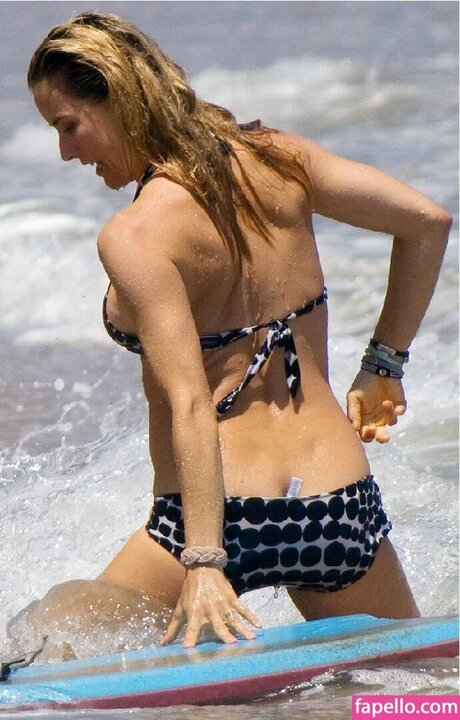 T a Leoni free pornstar archive