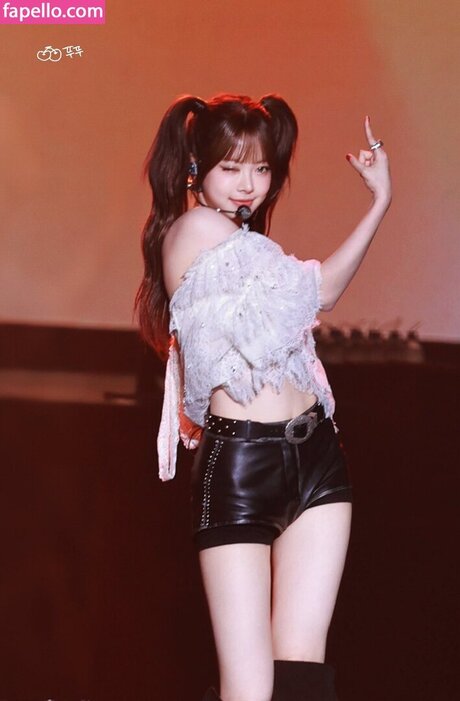 Hong Eunchae_ exclusive star image