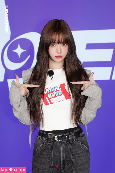 Hong Eunchae_ erotic model pics