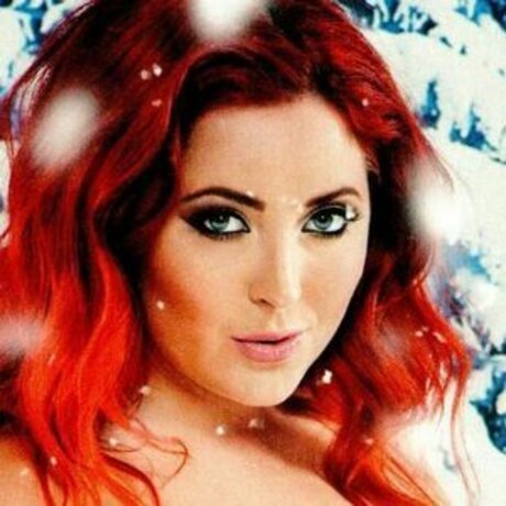 Lucy Collet star adult image