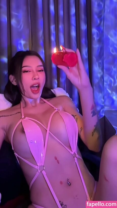 rollipop nude actress pic