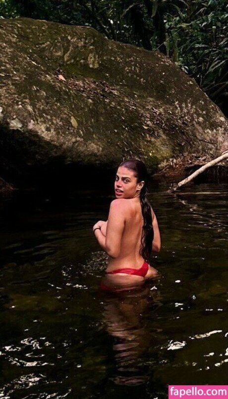 Clara Buarque model exclusive image