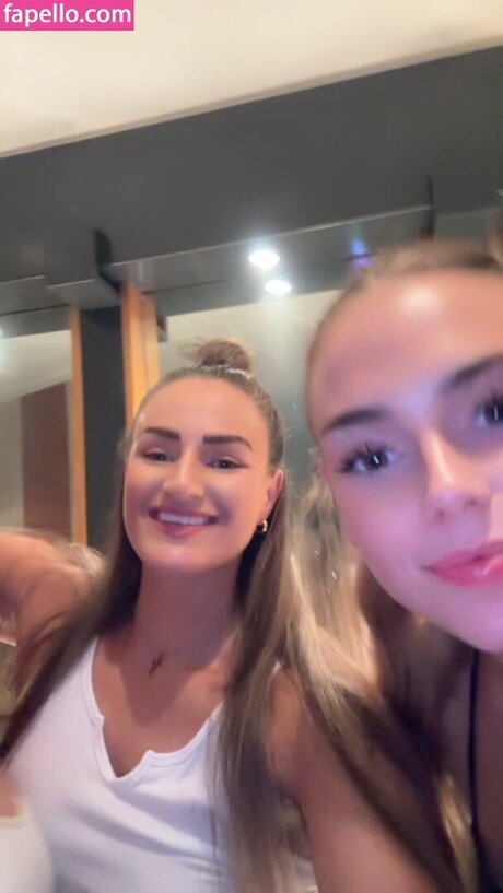 pollyanna isabella star erotic picture