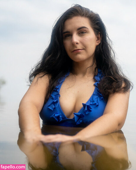 Allylotl erotic model gallery