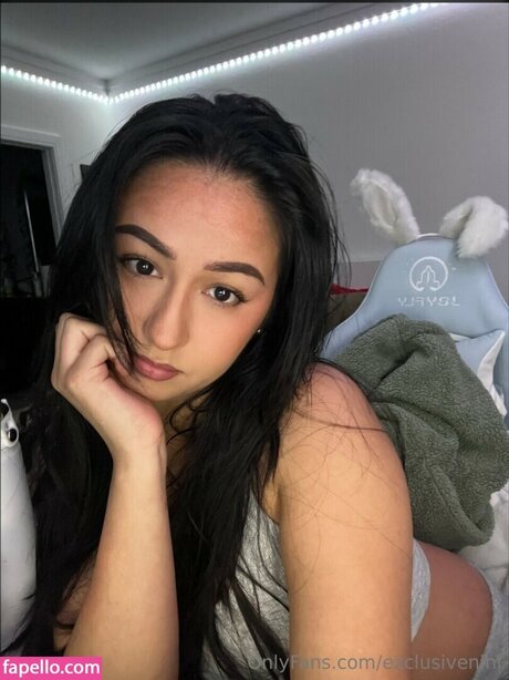 Nina Eastman star exclusive gallery